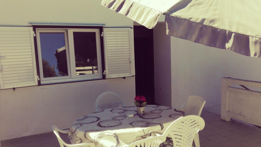 Apartments Bojana Rab Supetarska Draga Ngoại thất bức ảnh